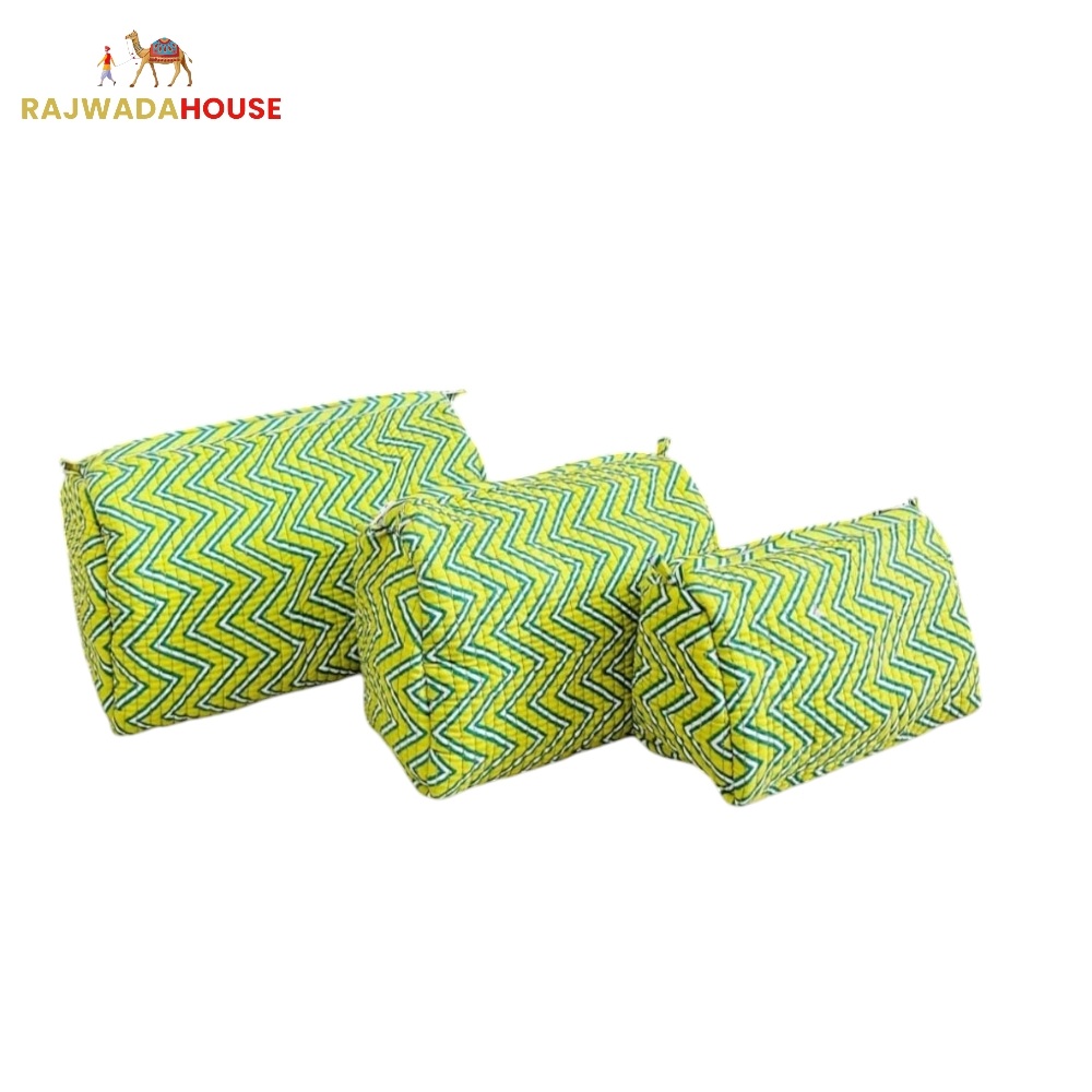 Jaipuri Ouilted Pouch With Two Pockets inside